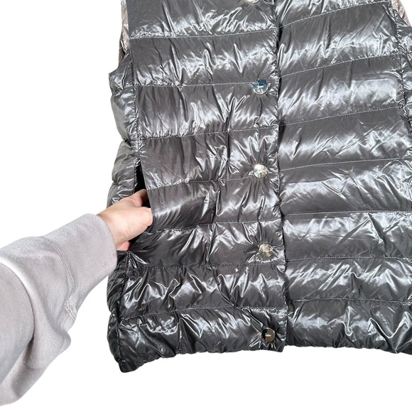 HERNO Giulia Goose Down Puffer Gilet Vest in charcoal - Picture 6 of 12